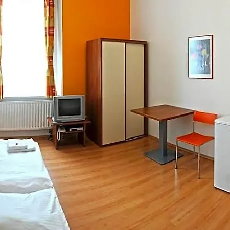 Economic Svoboda Hotel *